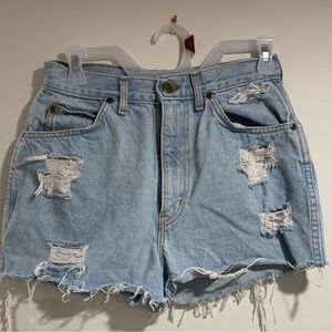 **sold**Vintage chic brand festival shorts size28